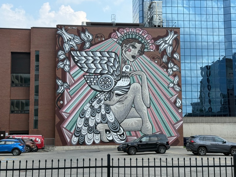 mural in London by artist unknown.