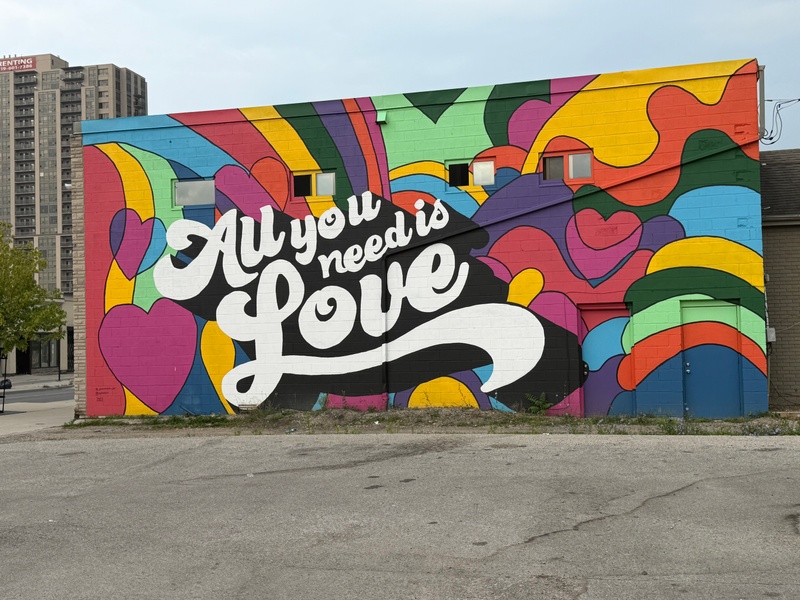 mural in London by artist unknown.