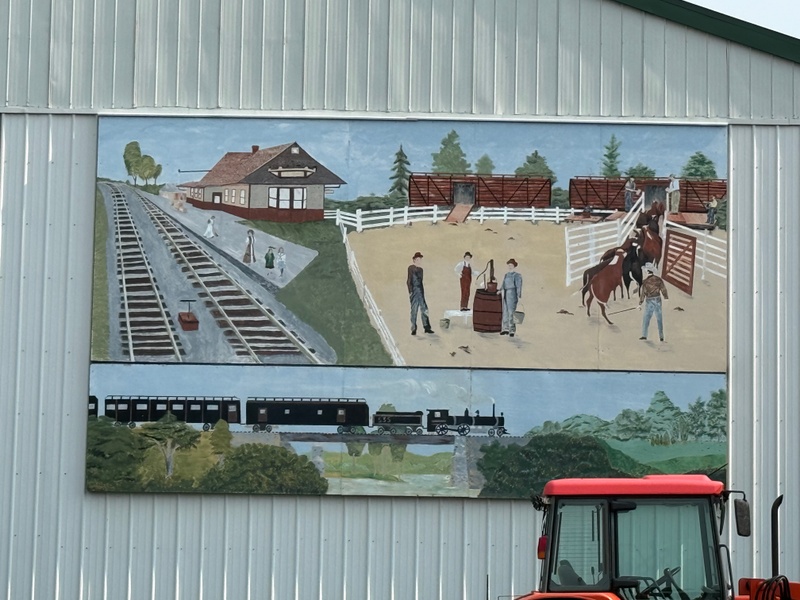 mural in North Middlesex by artist unknown.