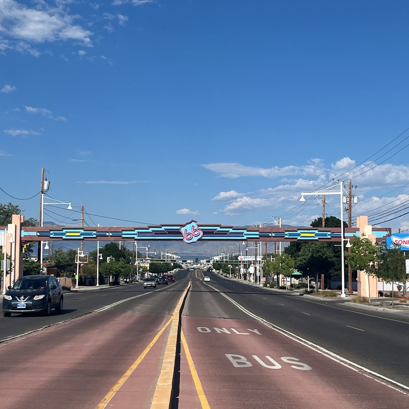 mural in Albuquerque by artist unknown.