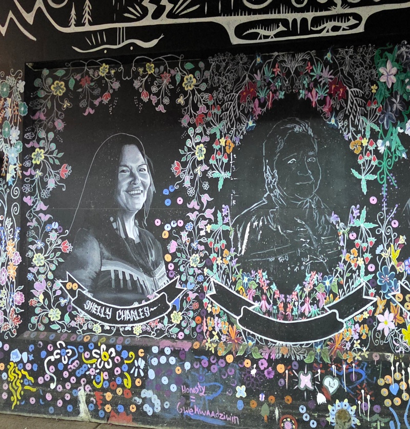mural in Toronto by artist unknown.