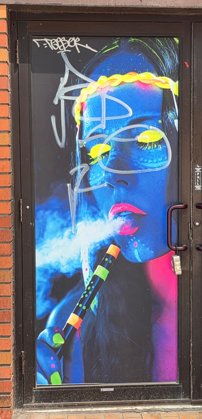 mural in Toronto by artist unknown.
