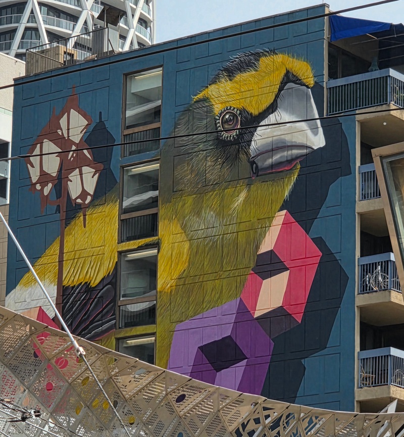 mural in Toronto by artist unknown.
