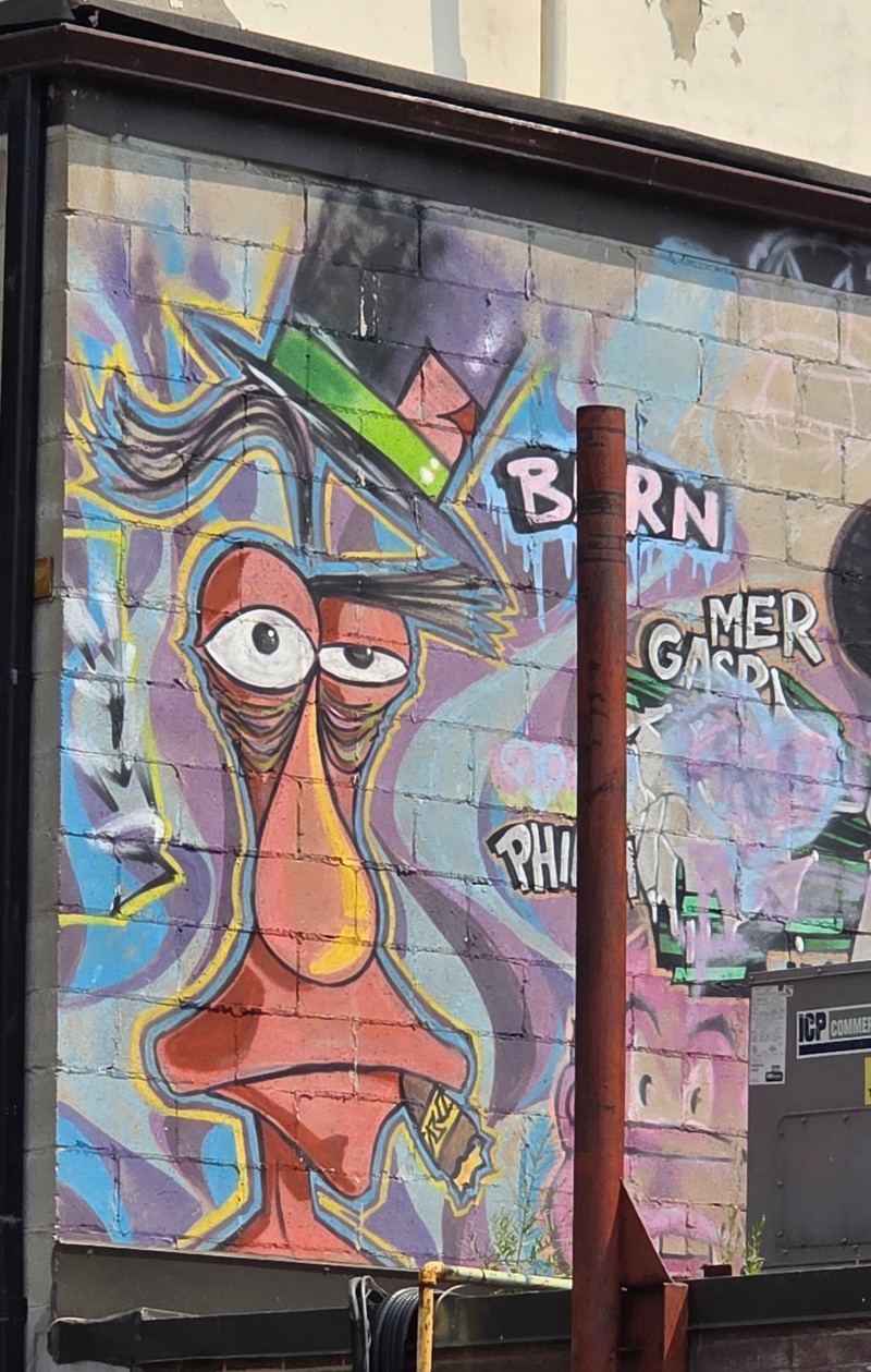 mural in Toronto by artist unknown.