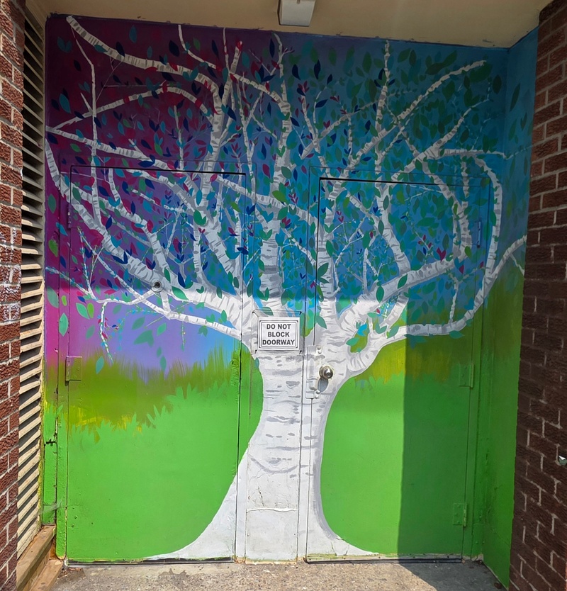 mural in Toronto by artist unknown.