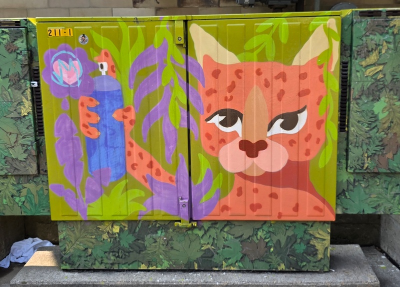 mural in Toronto by artist unknown.