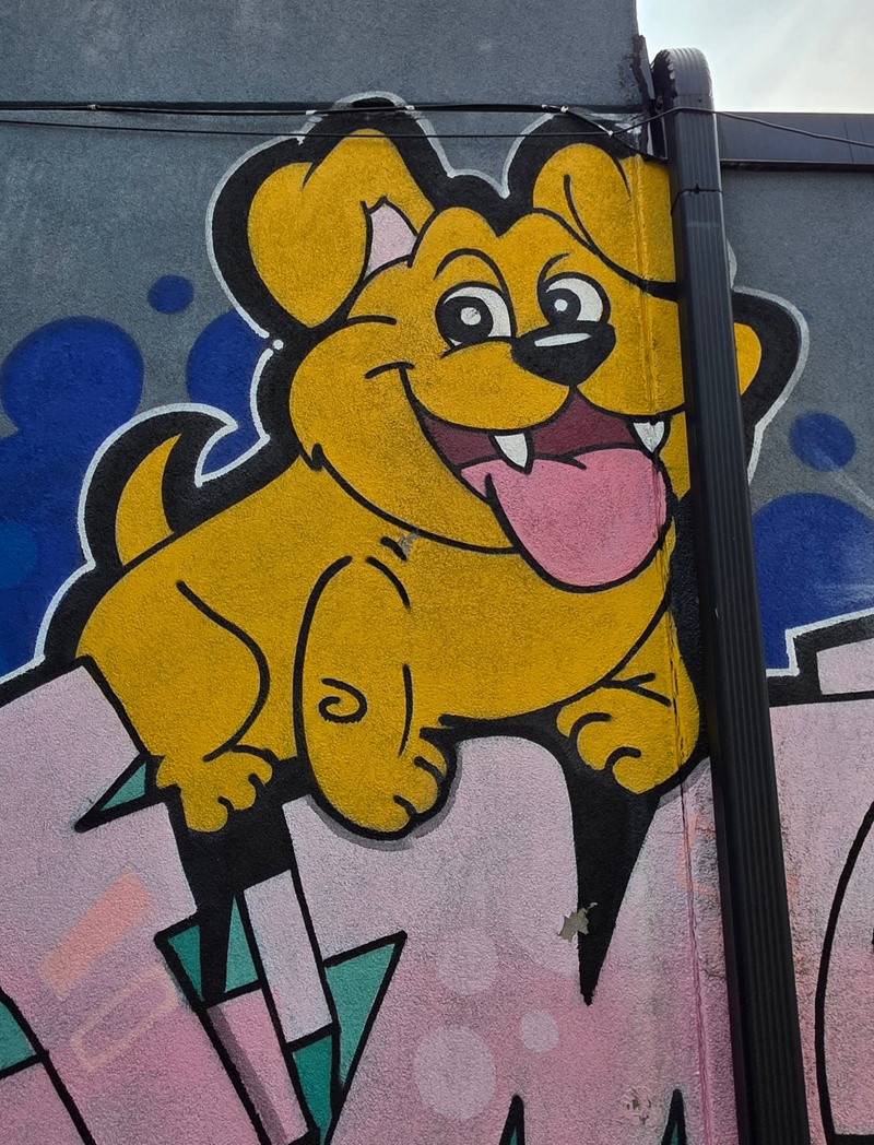 mural in Toronto by artist unknown.