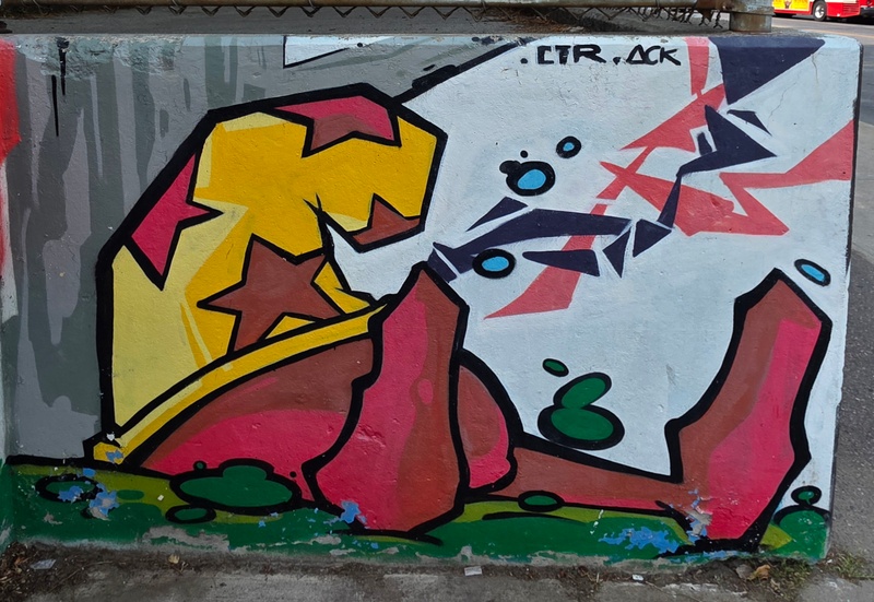mural in Toronto by artist unknown.