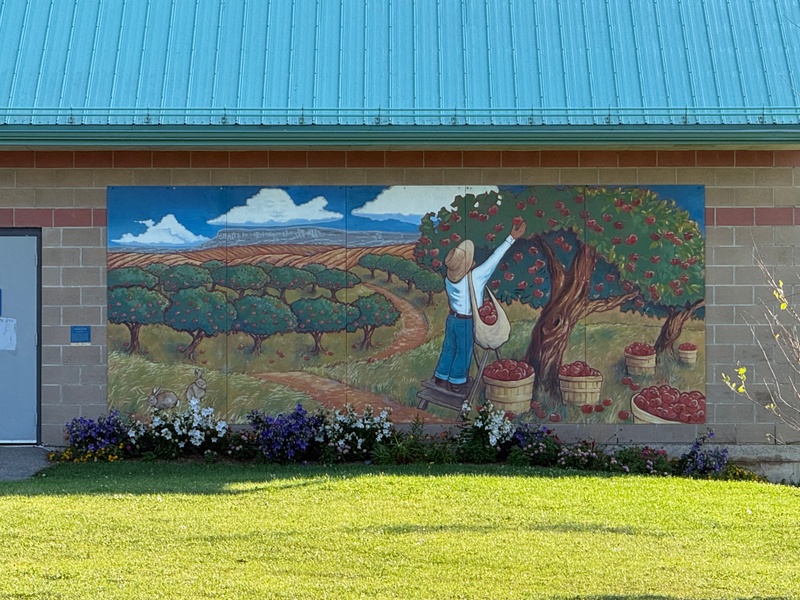 mural in Burlington by artist unknown.