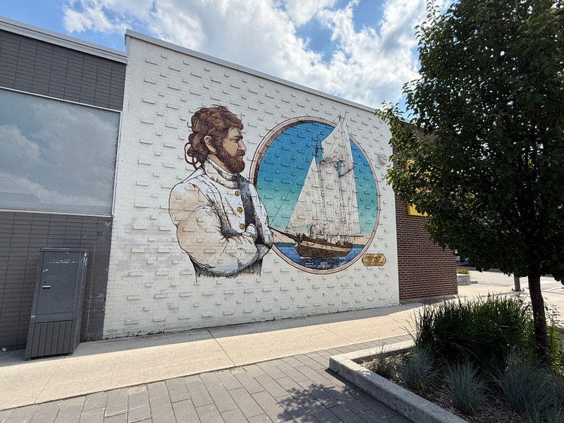 mural in Midland by artist unknown.