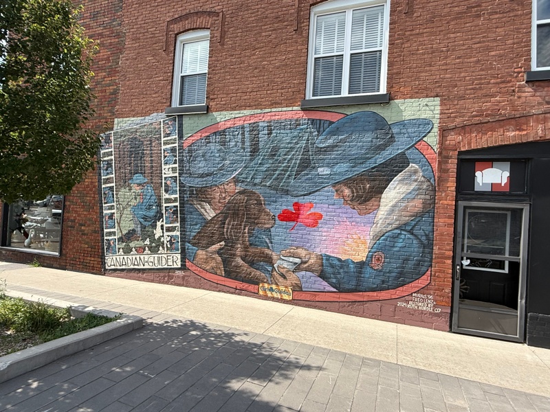 mural in Midland by artist unknown.