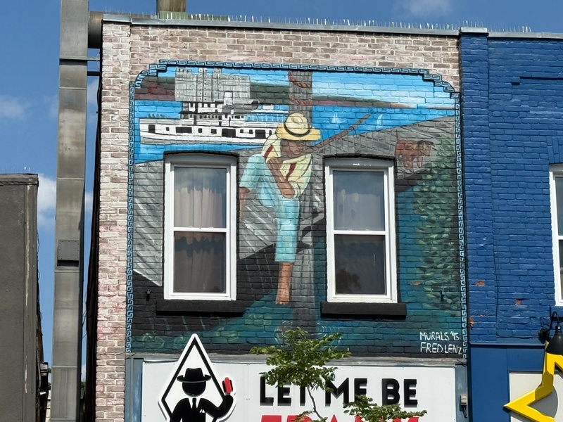 mural in Midland by artist unknown.