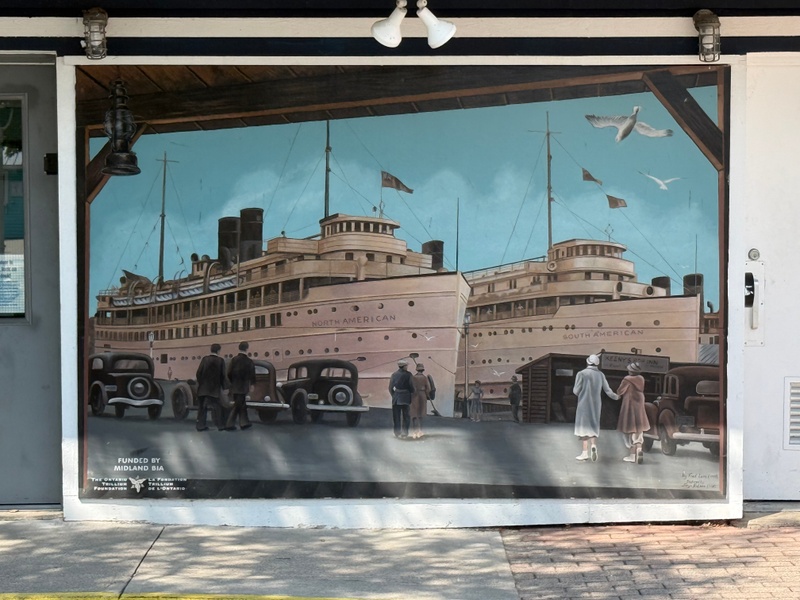 mural in Midland by artist unknown.