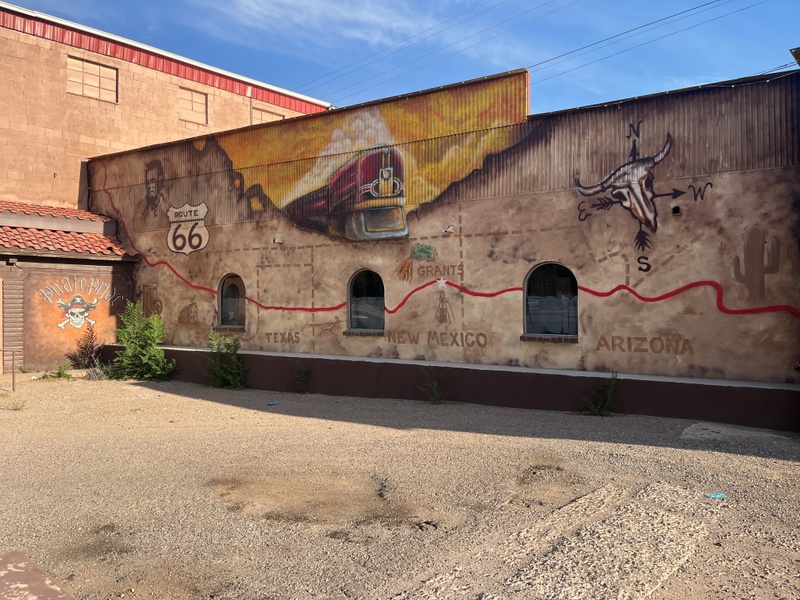 mural in Grants by artist unknown.