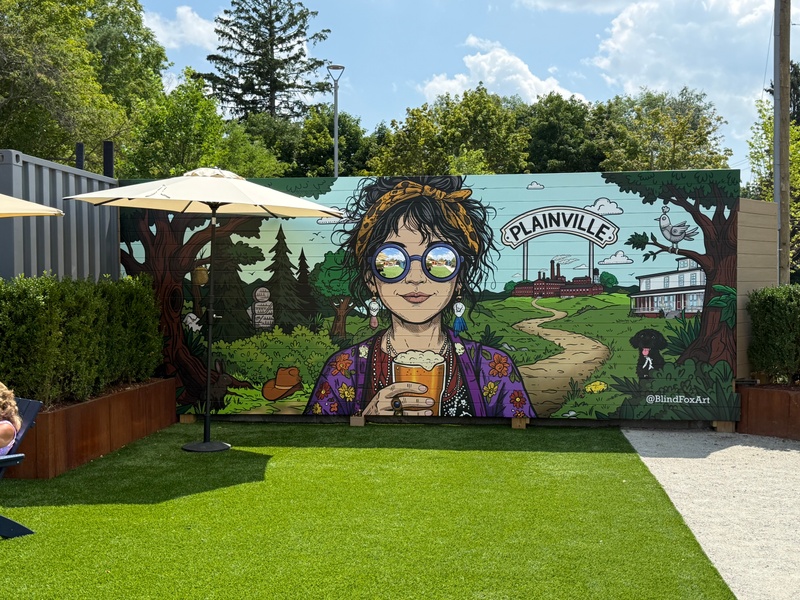 mural in Plainville by artist unknown.