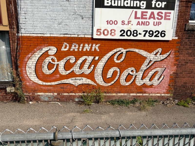 mural in Uxbridge by artist unknown.