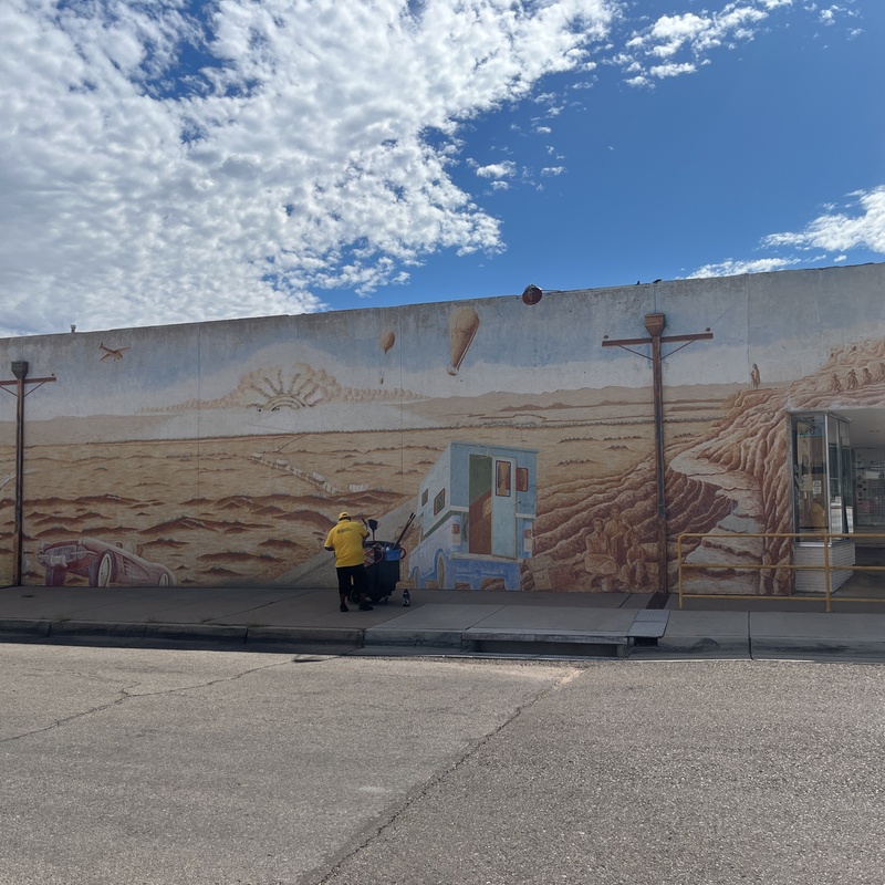 mural in Albuquerque by artist unknown.