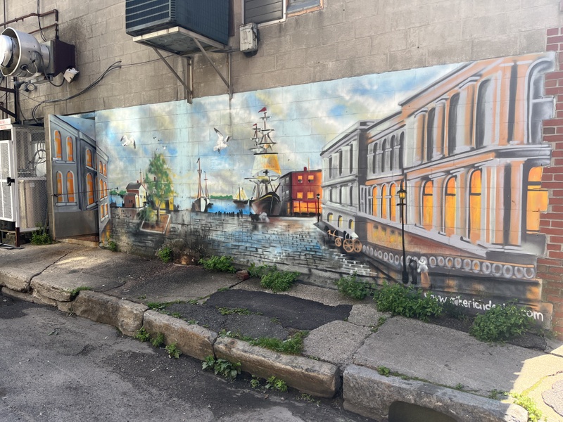 mural in Portland by artist Mike Rich.