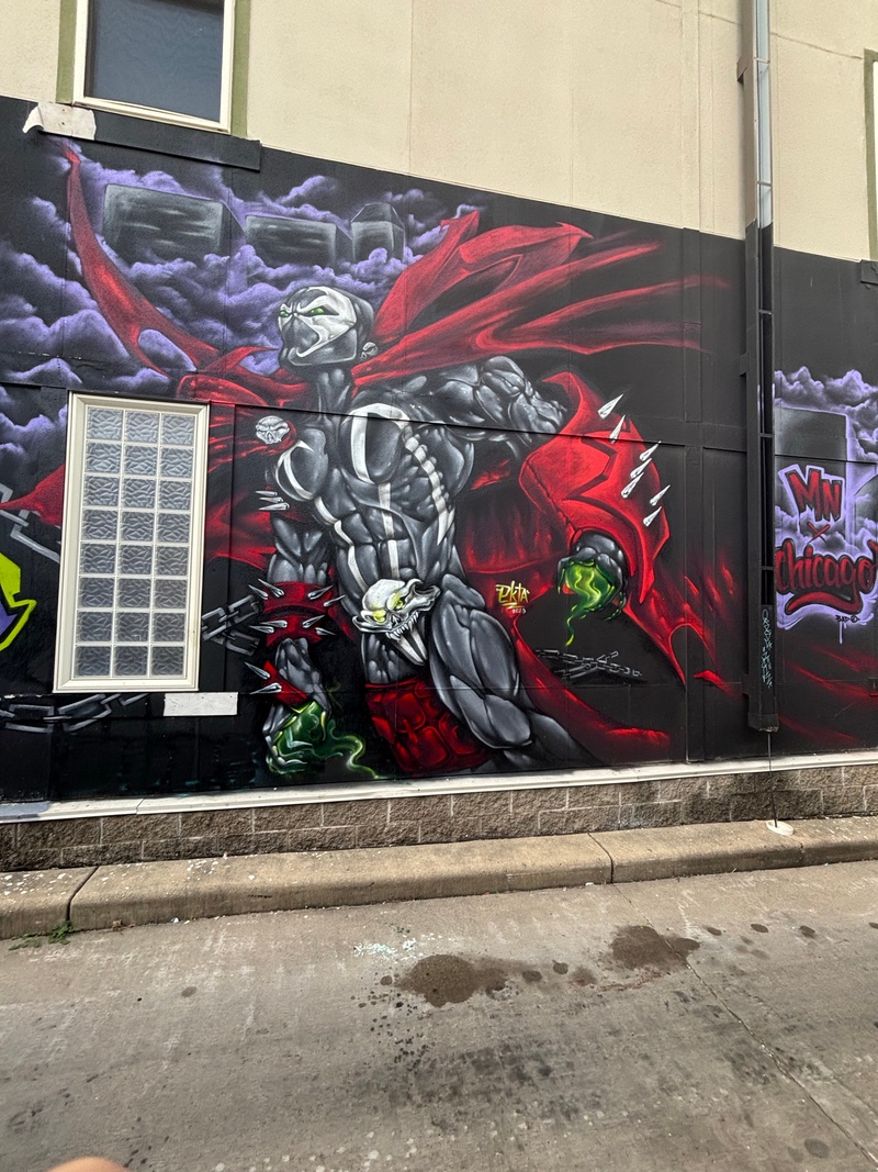 mural in  by artist unknown.