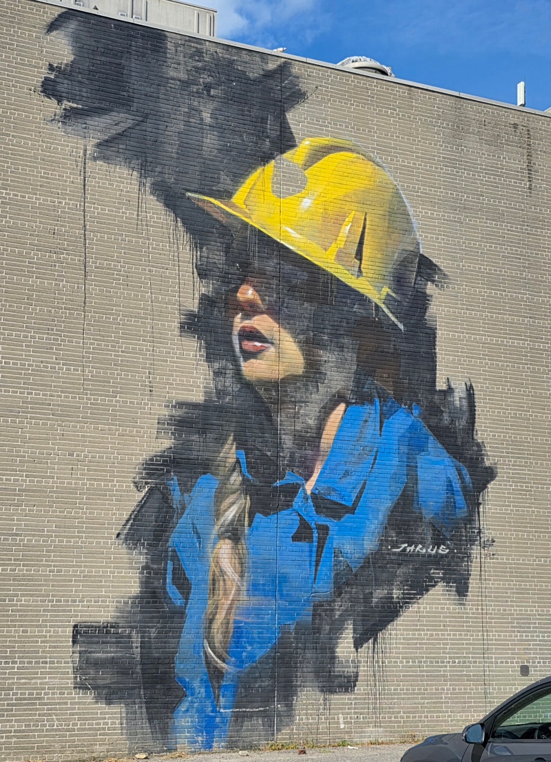 mural in Greater Sudbury by artist Emmanuel Jarus.
