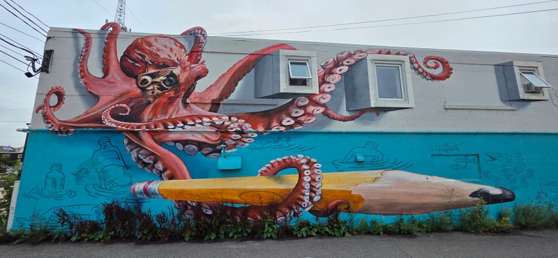 mural in Sault Ste. Marie by artist unknown.