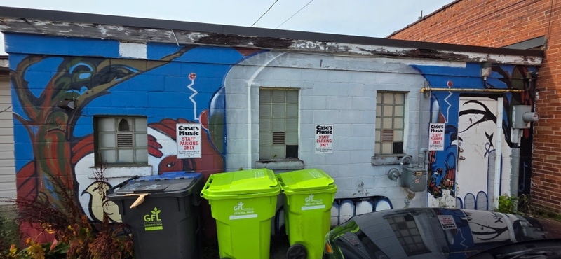 mural in Sault Ste. Marie by artist unknown.