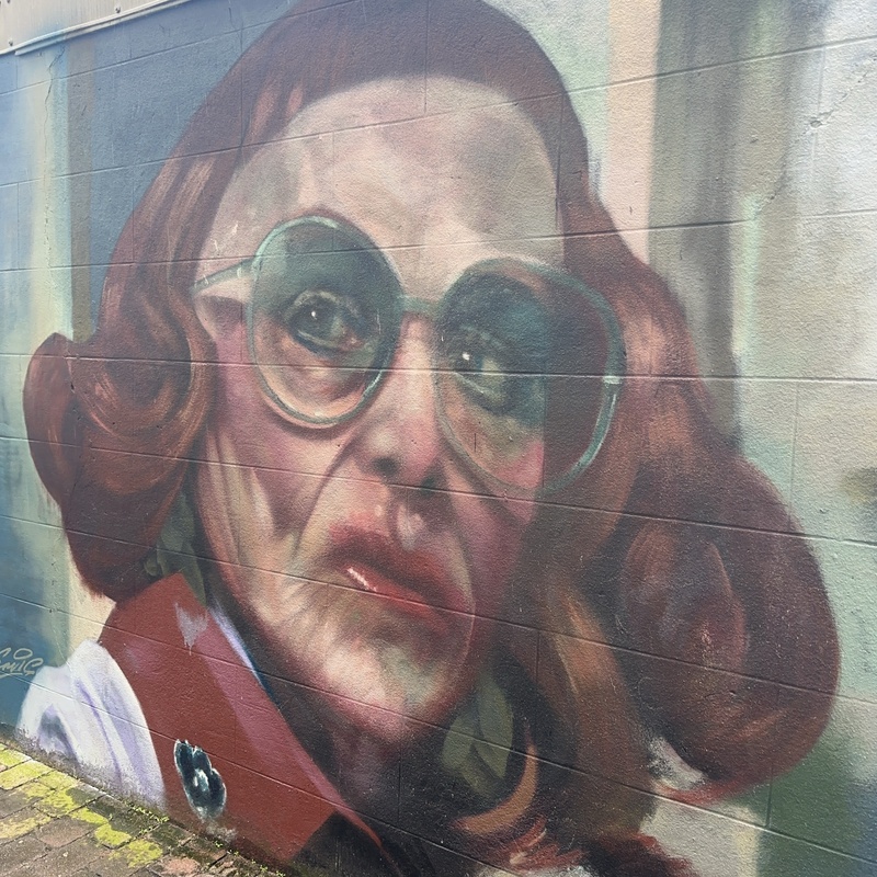mural in by artist unknown.