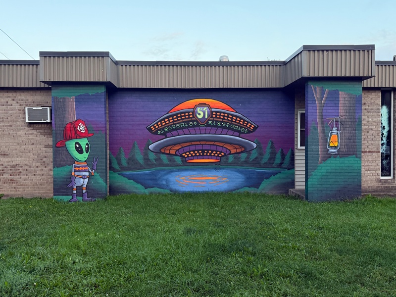 mural in Carbondale by artist unknown.