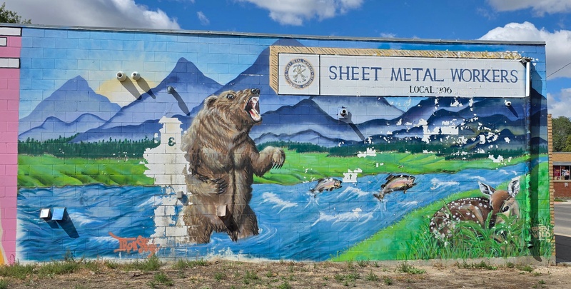 mural in Regina by artist unknown.