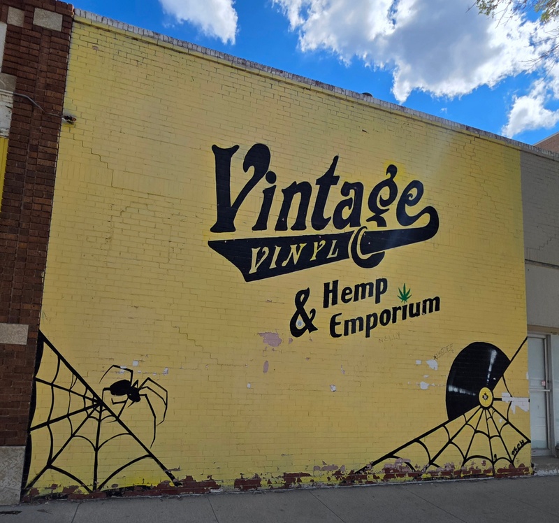 mural in Regina by artist unknown.