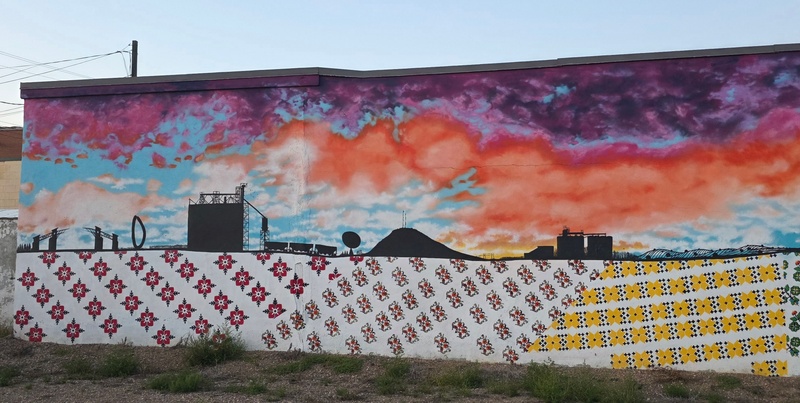 mural in Vegreville by artist unknown.