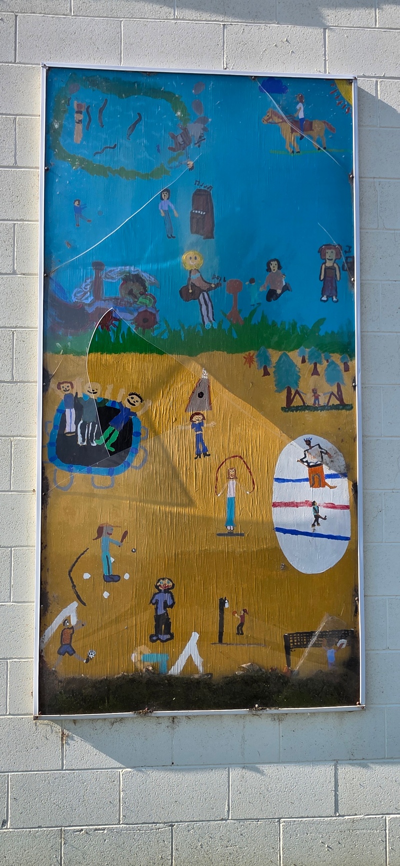 mural in Mundare by artist unknown.