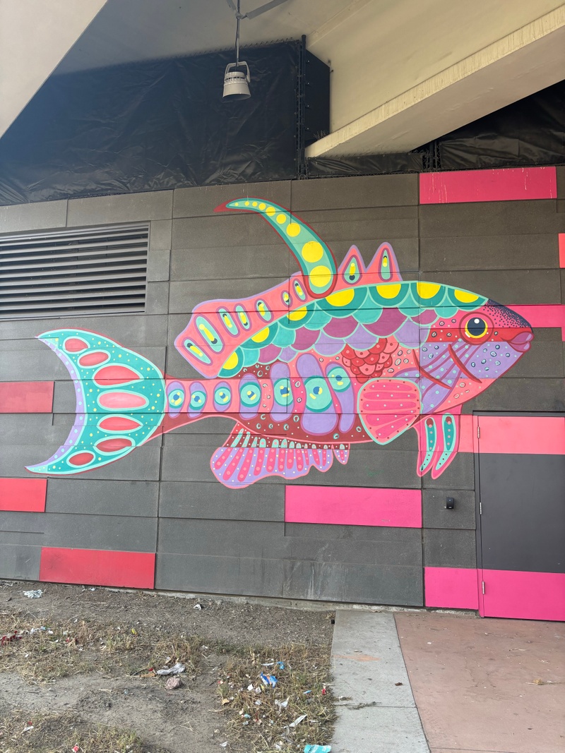mural in  by artist unknown.