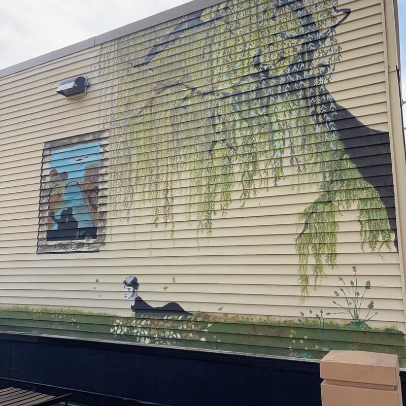 mural in Minneapolis by artist unknown.