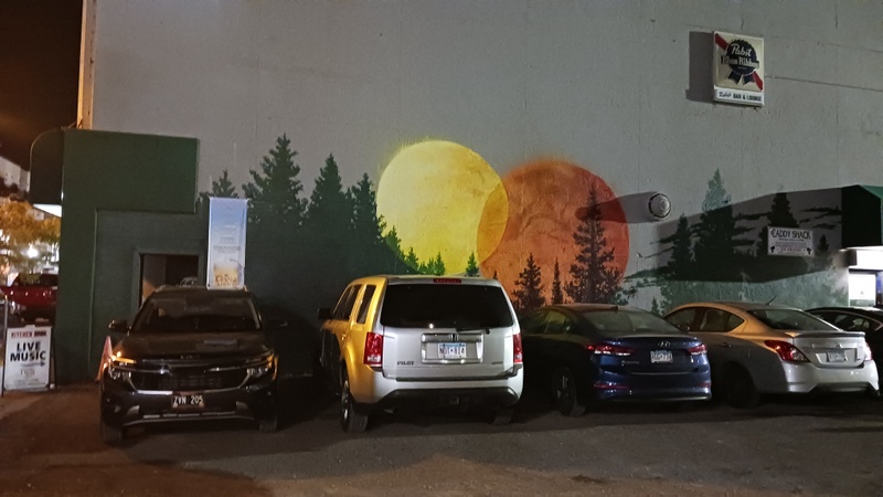 mural in Duluth by artist unknown.