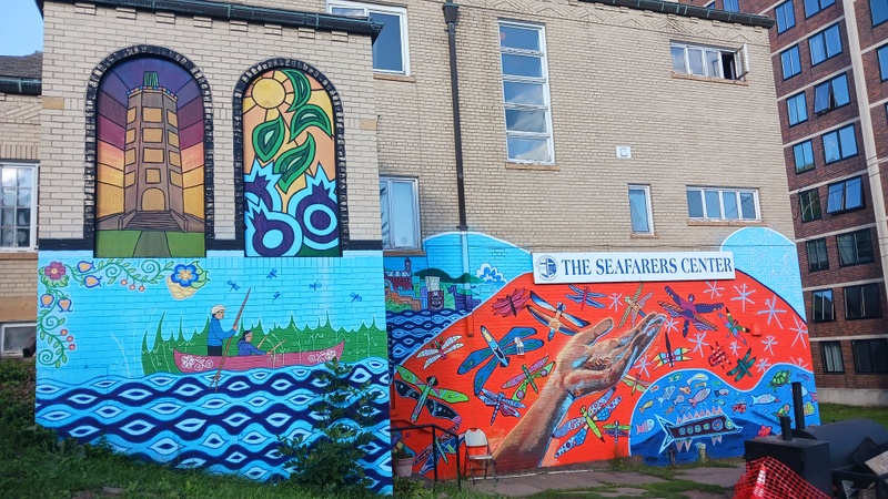 mural in Duluth by artist unknown.