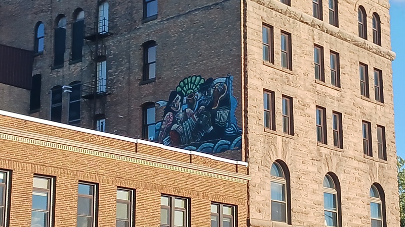 mural in Superior by artist unknown.