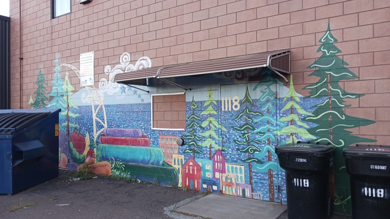 mural in Superior by artist unknown.