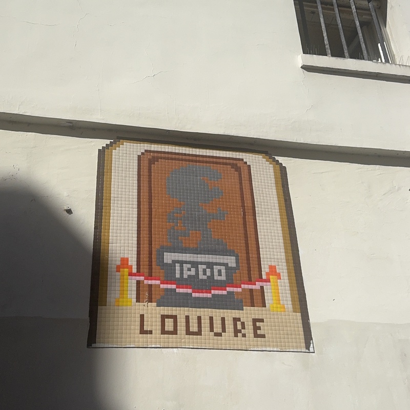 mural in Paris by artist unknown.