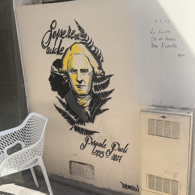 mural in Paris by artist unknown.