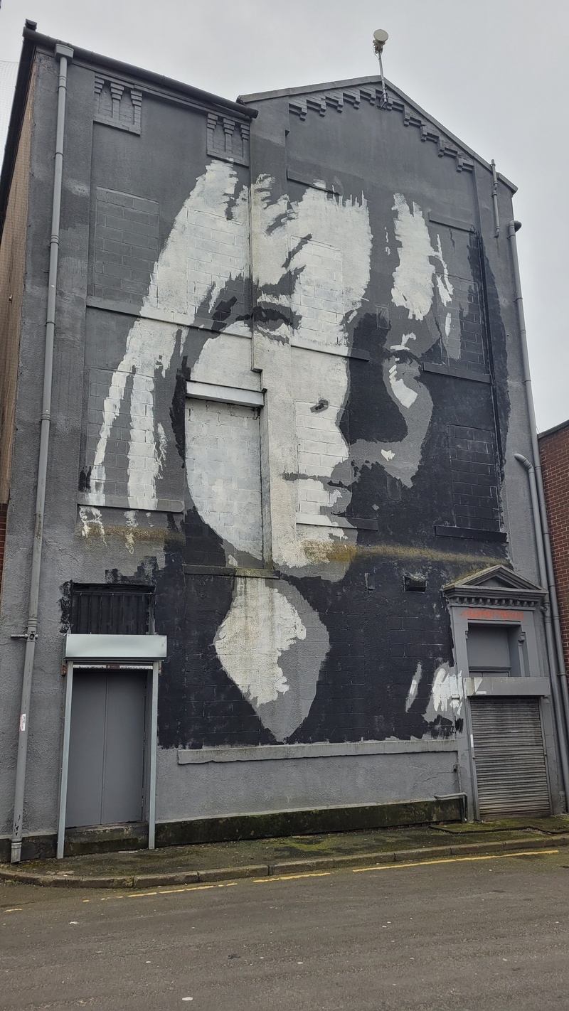 mural in  by artist unknown.