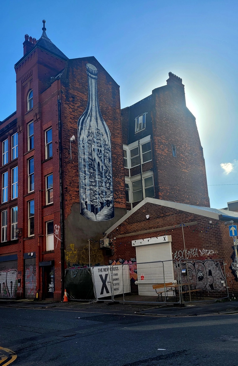 mural in  by artist unknown.