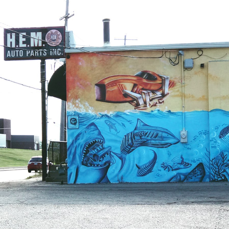 mural in Columbus by artist unknown.