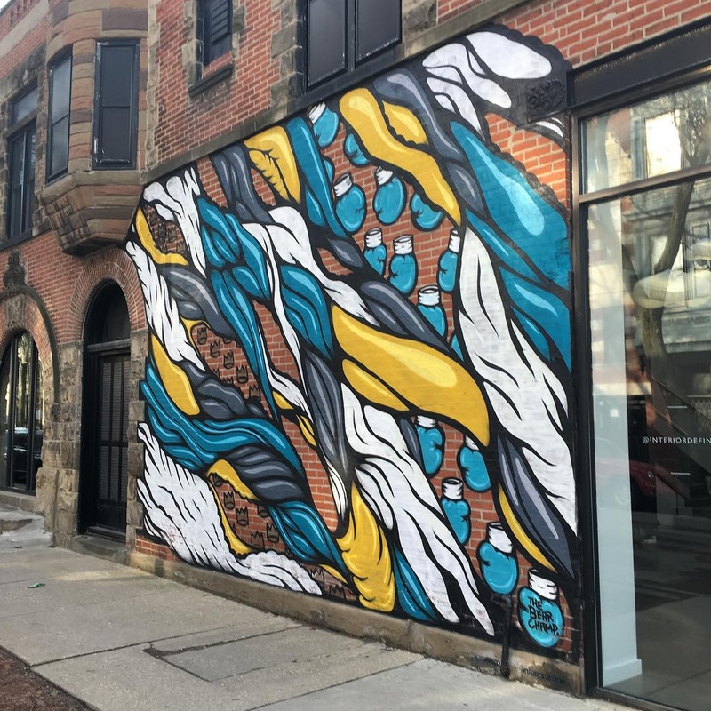 mural in Chicago by artist The Bear Champ.