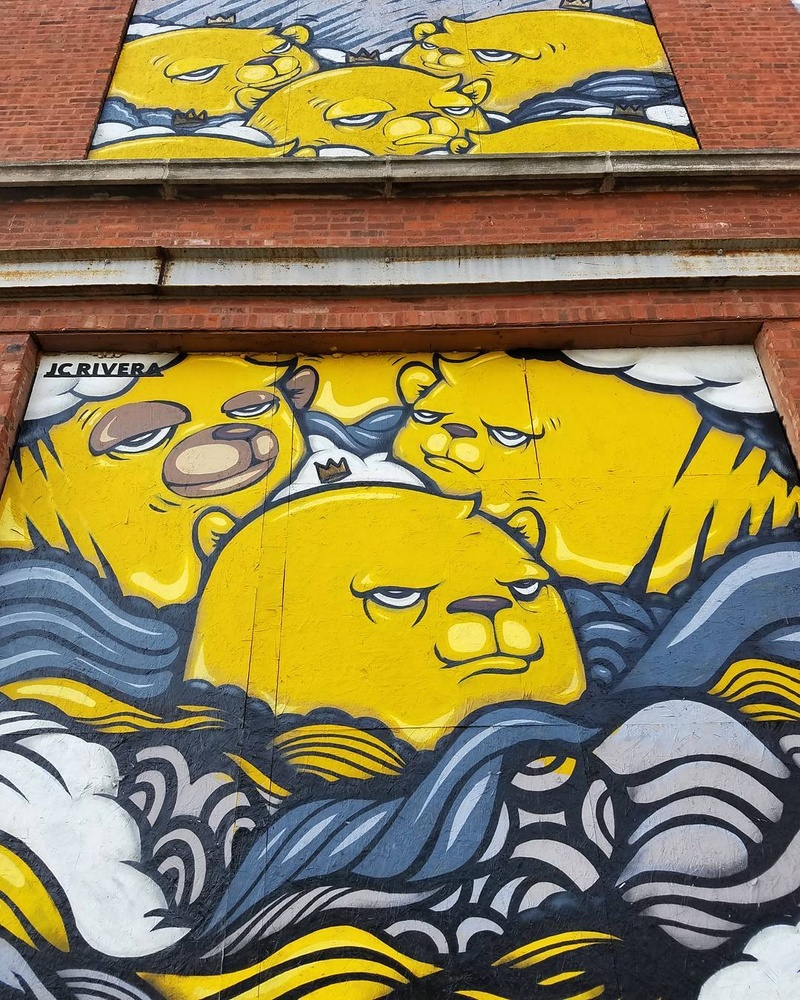 mural in Chicago by artist The Bear Champ. Tagged: character