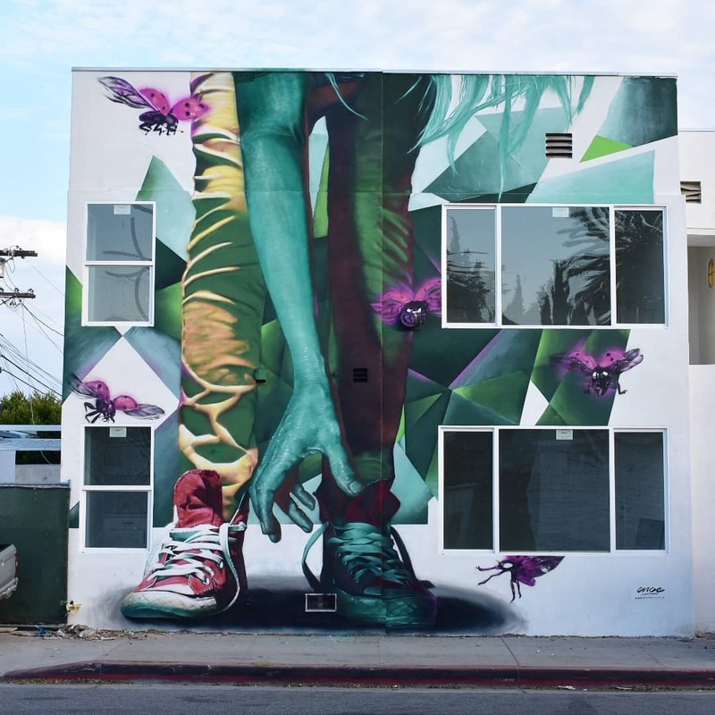 mural in Los Angeles by artist Robert Enoe.