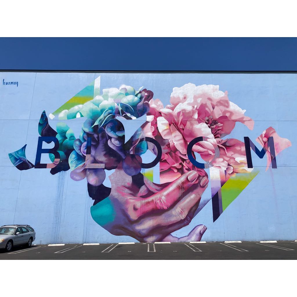 mural in Los Angeles by artist Hueman.
