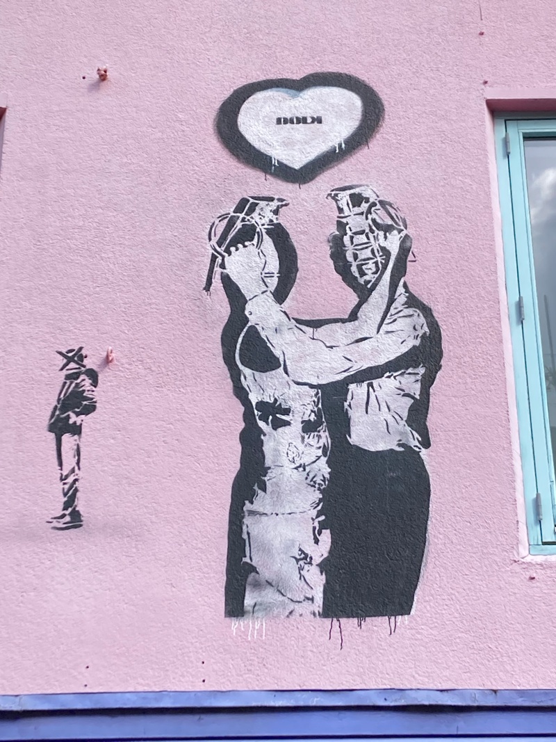 mural in by artist unknown.