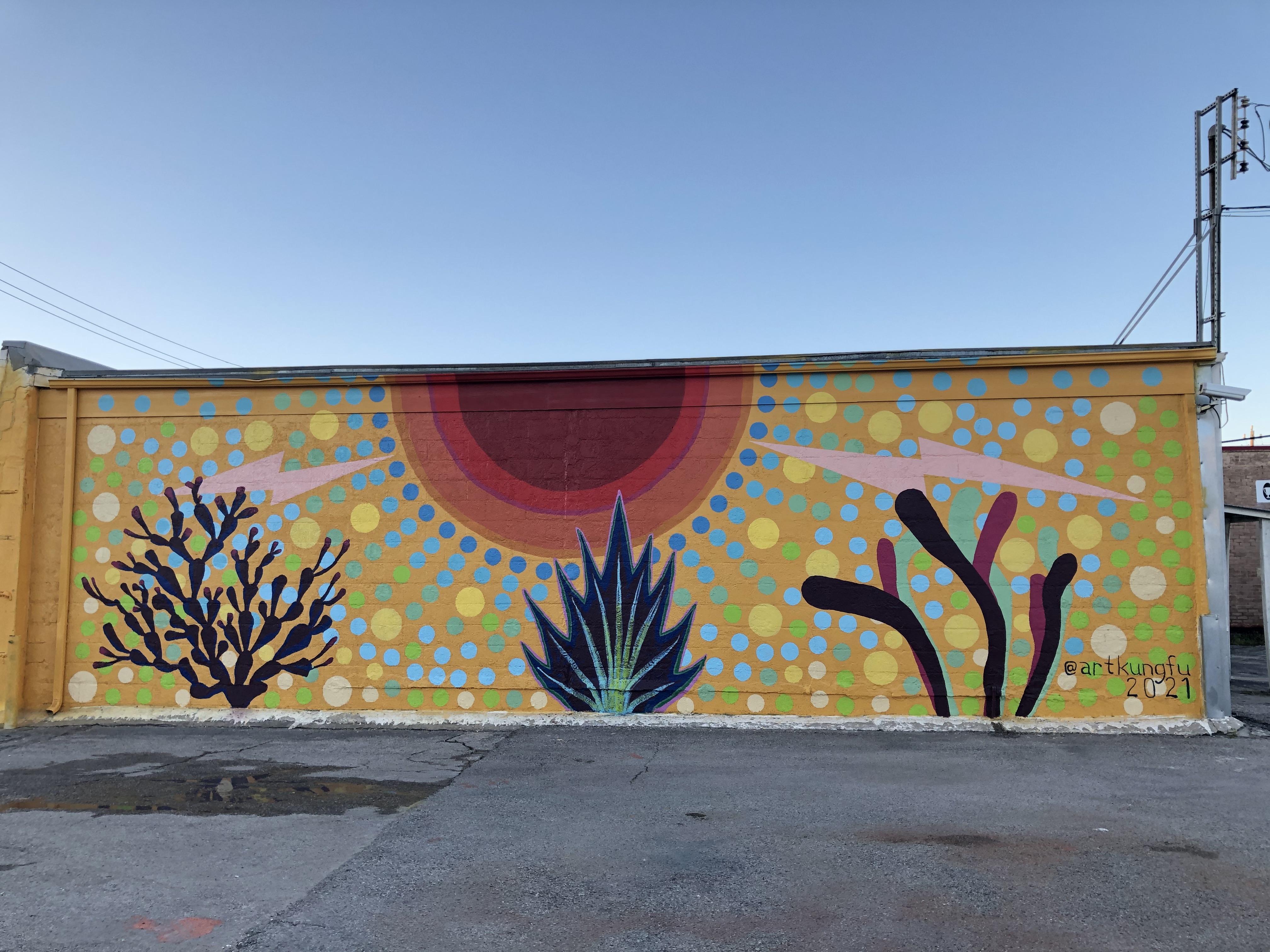 mural in Pasadena by artist Angel Quesada.