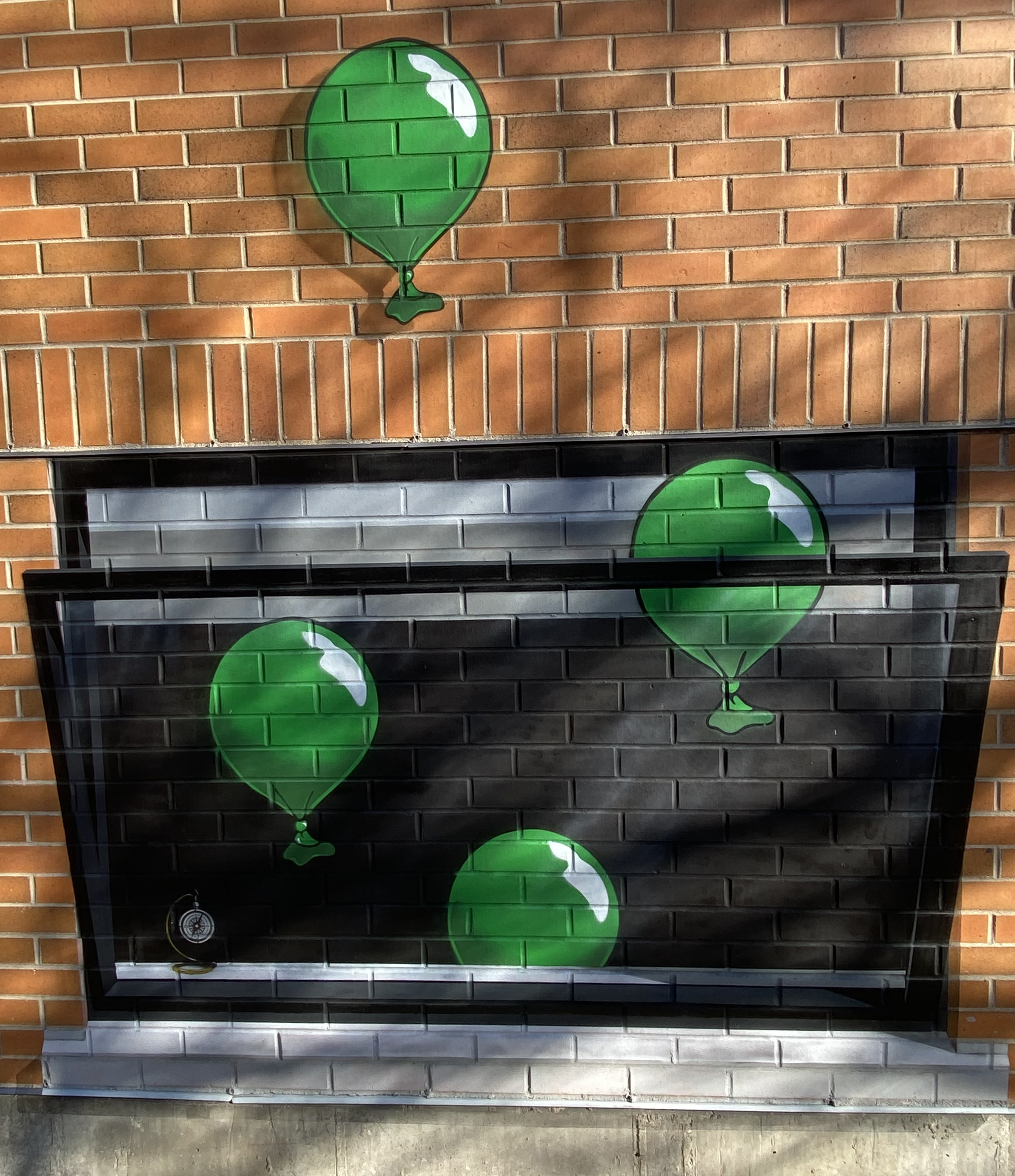 mural in Chicago by artist E.LEE.